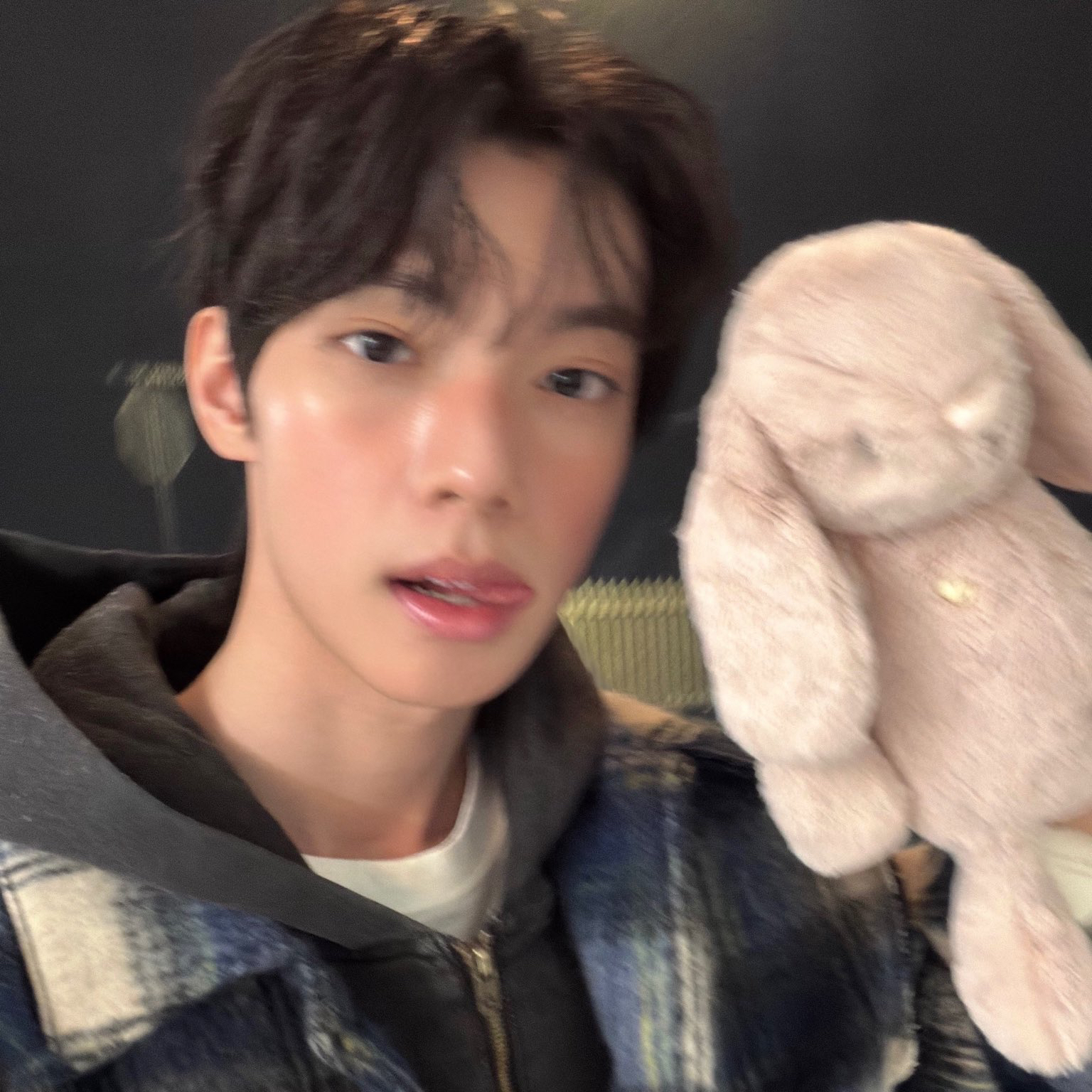 Behind-the-scenes cut of Chuei Liyu