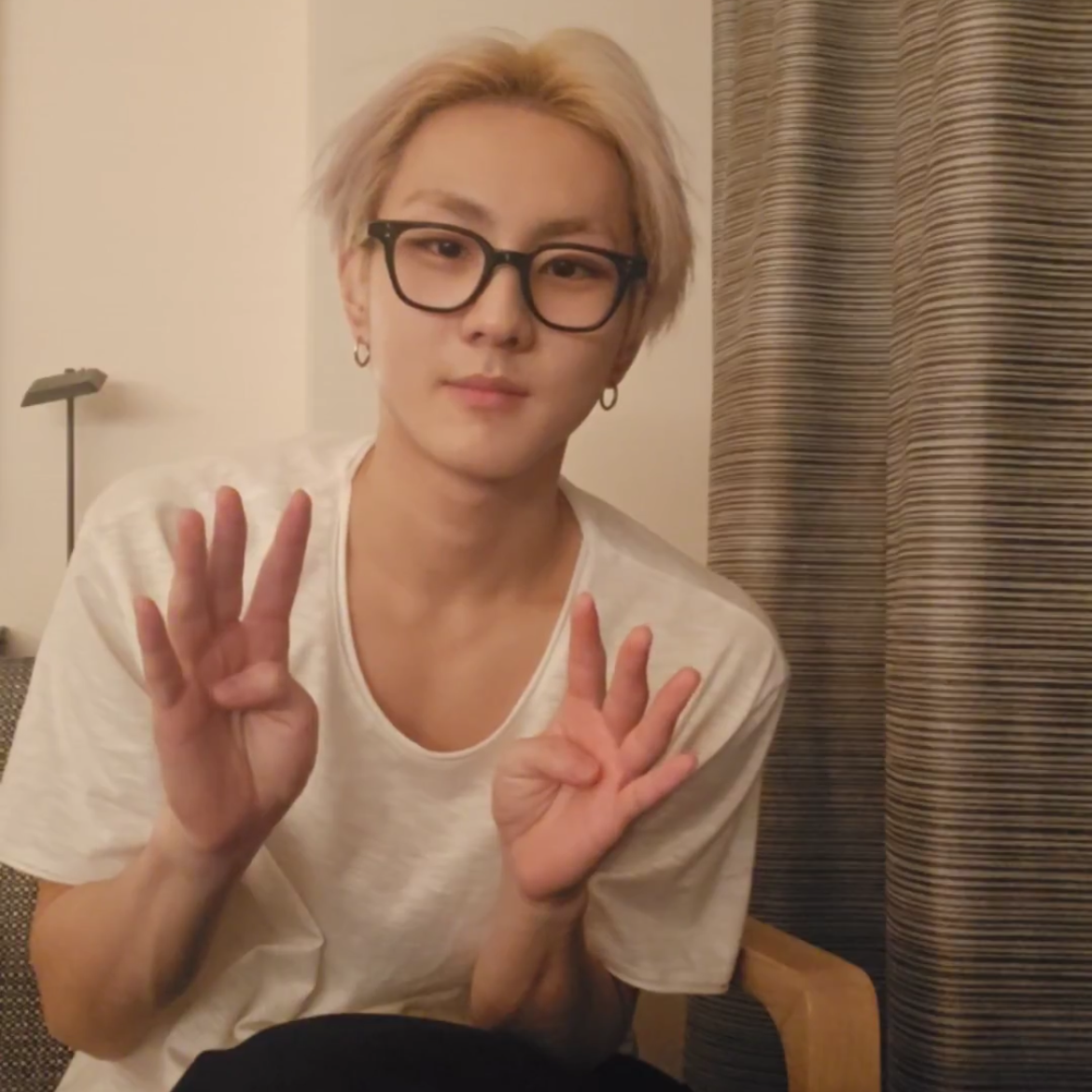 Behind-the-scenes cut of Jungwon (ENHYPEN)