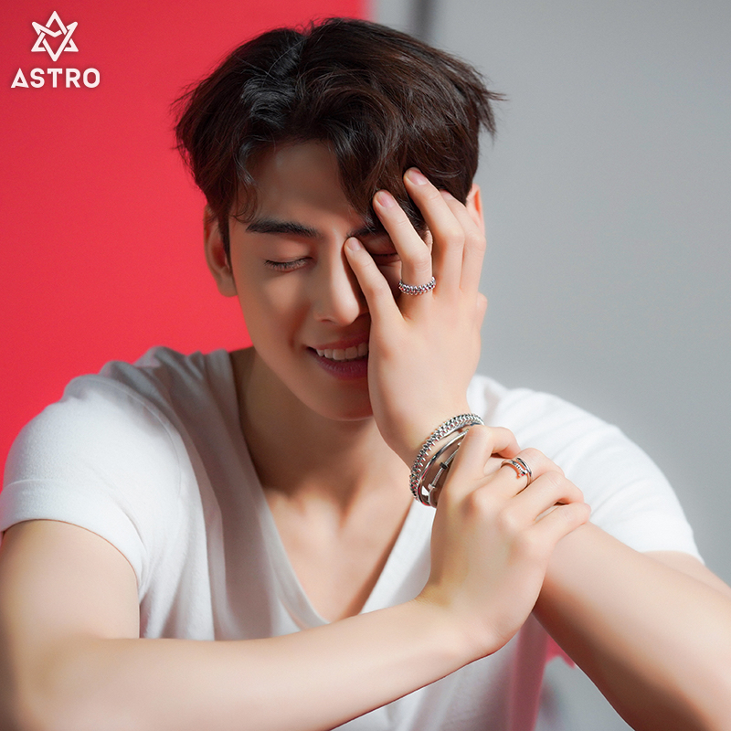 ASTRO的最新活動照片