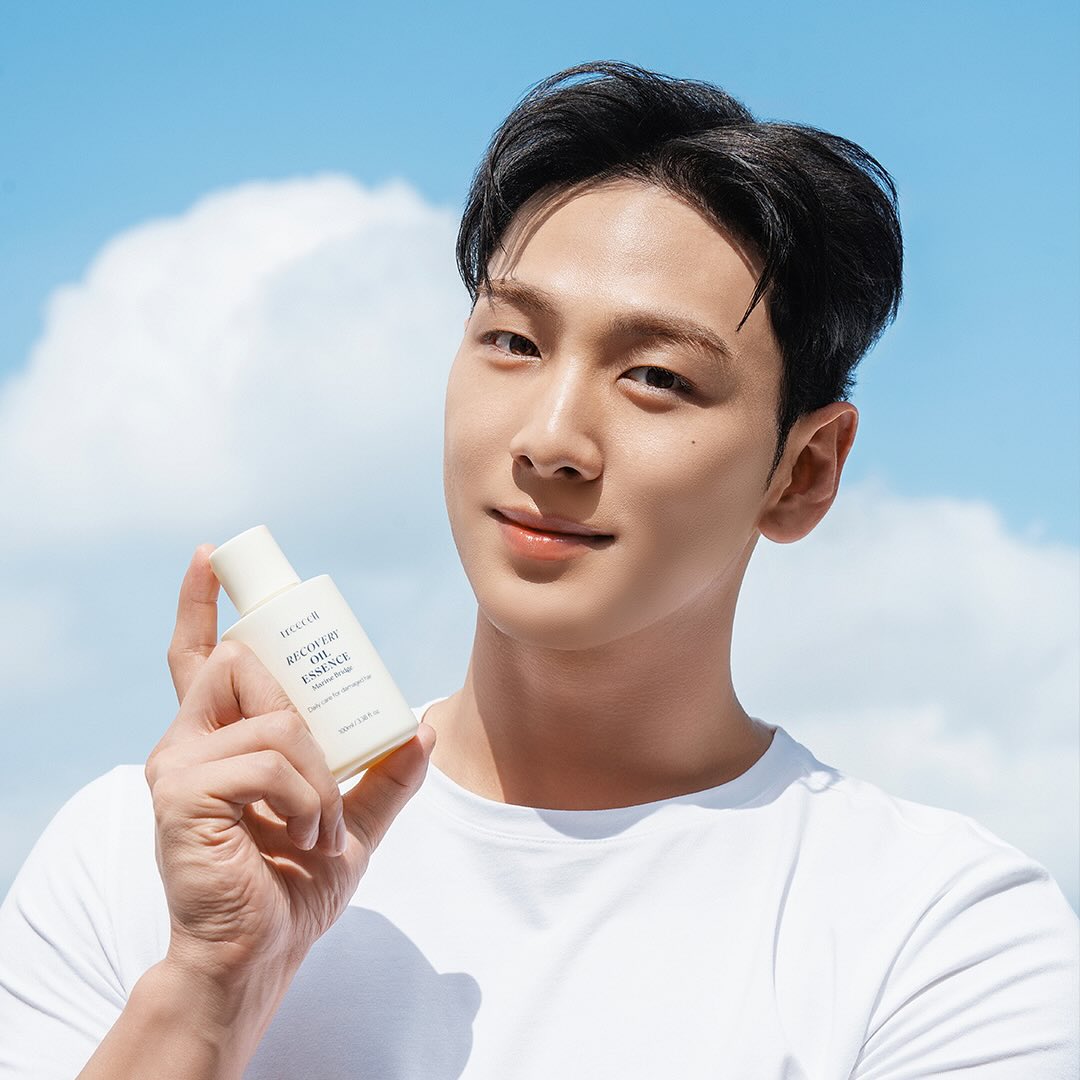Foto aktivitas terbaru Baekho