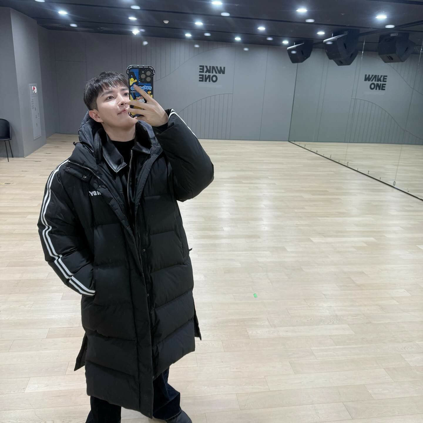 A moment captured by Kim Jaehwan's fan