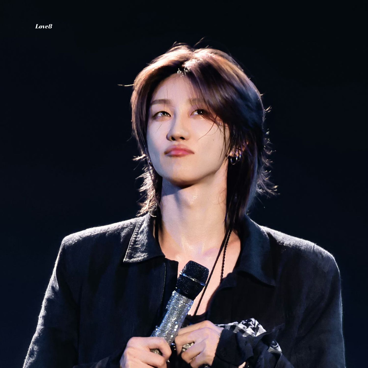 Behind-the-scenes cut of The 8 (SEVENTEEN)