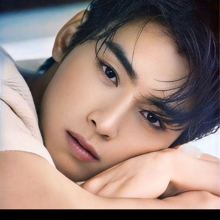 아스트로의 최신 사진