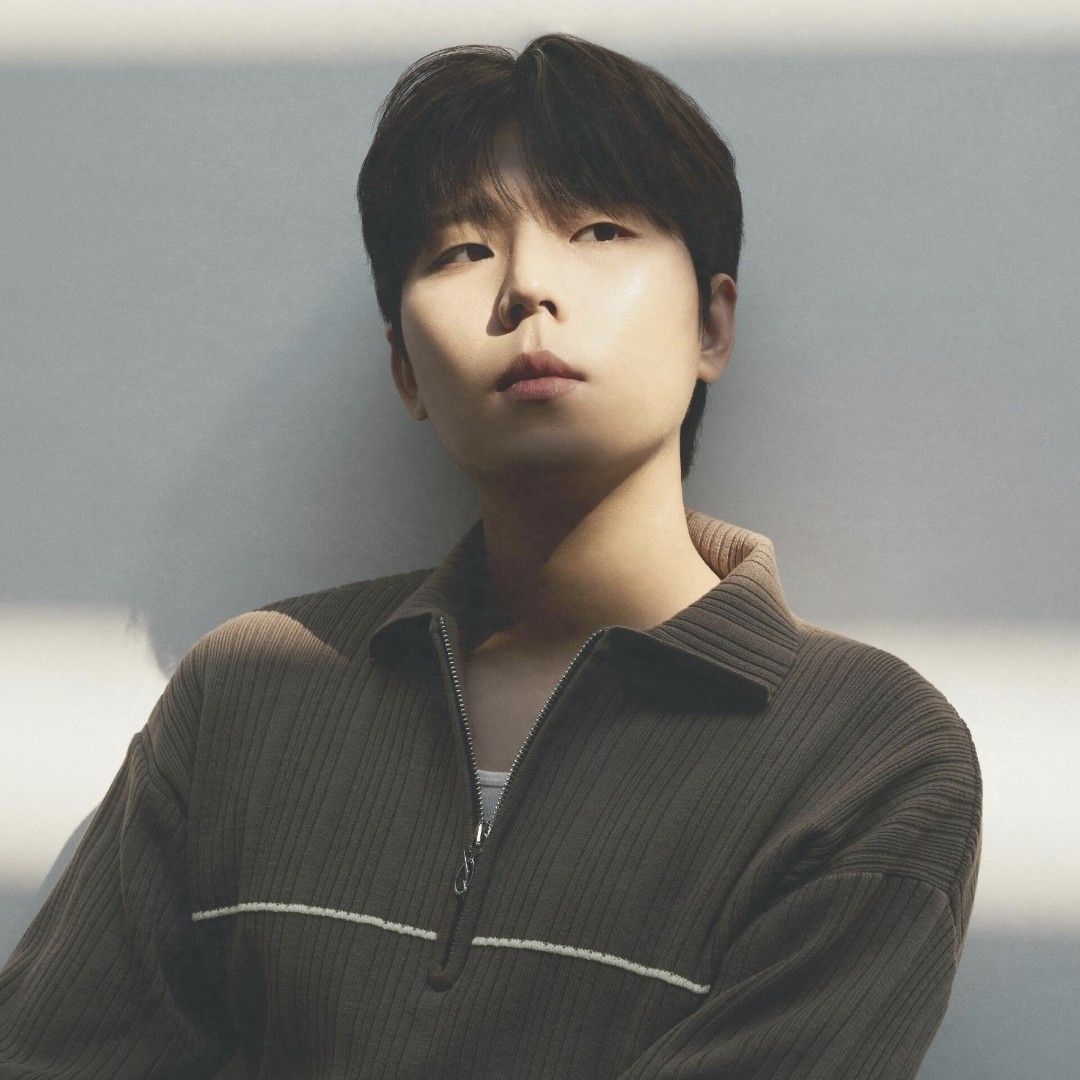Recent activity shot of Jung Seunghwan