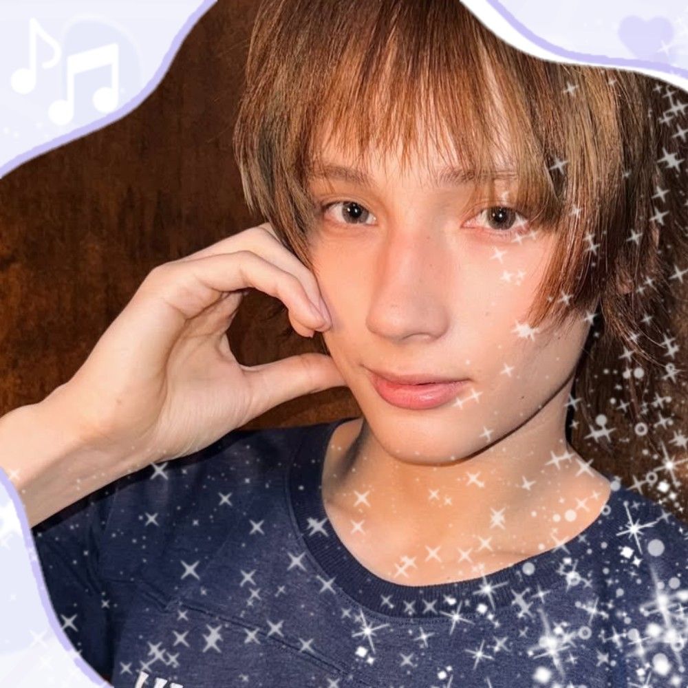 Latest photo of HueningKai (TOMORROW X TOGETHER)