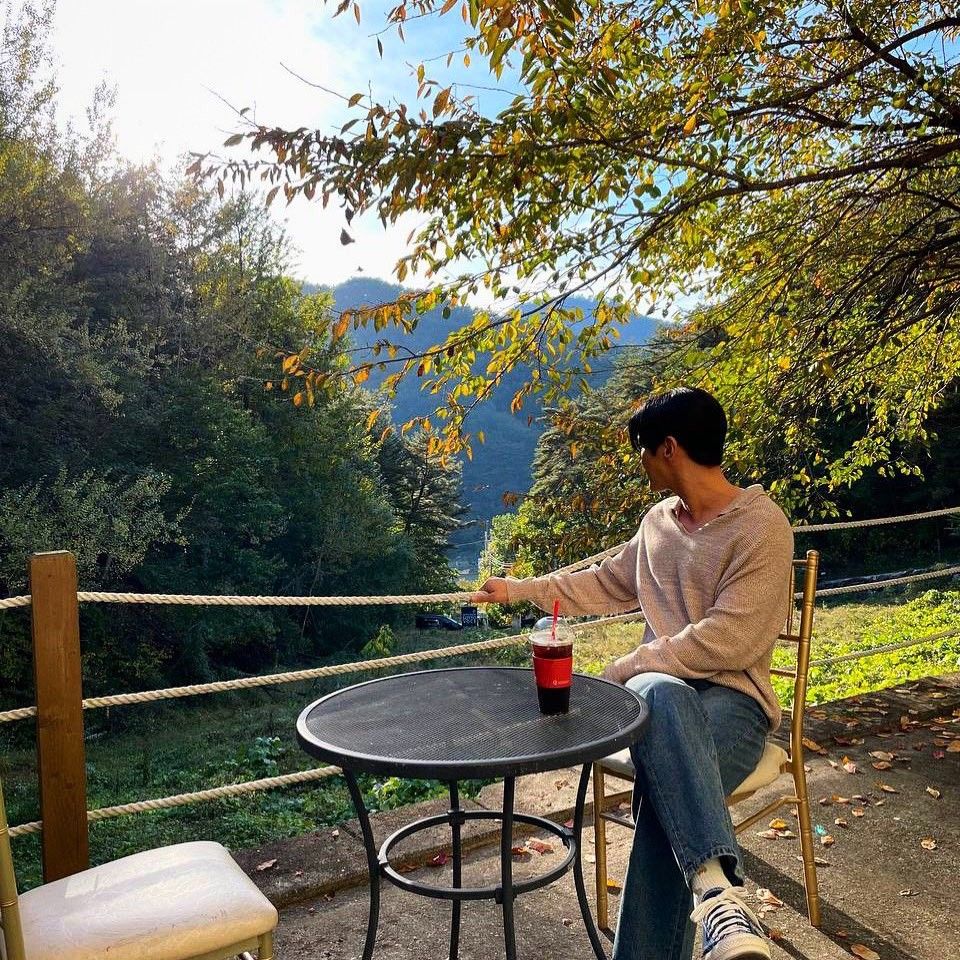 Recent activity shot of Siwon (Super Junior)