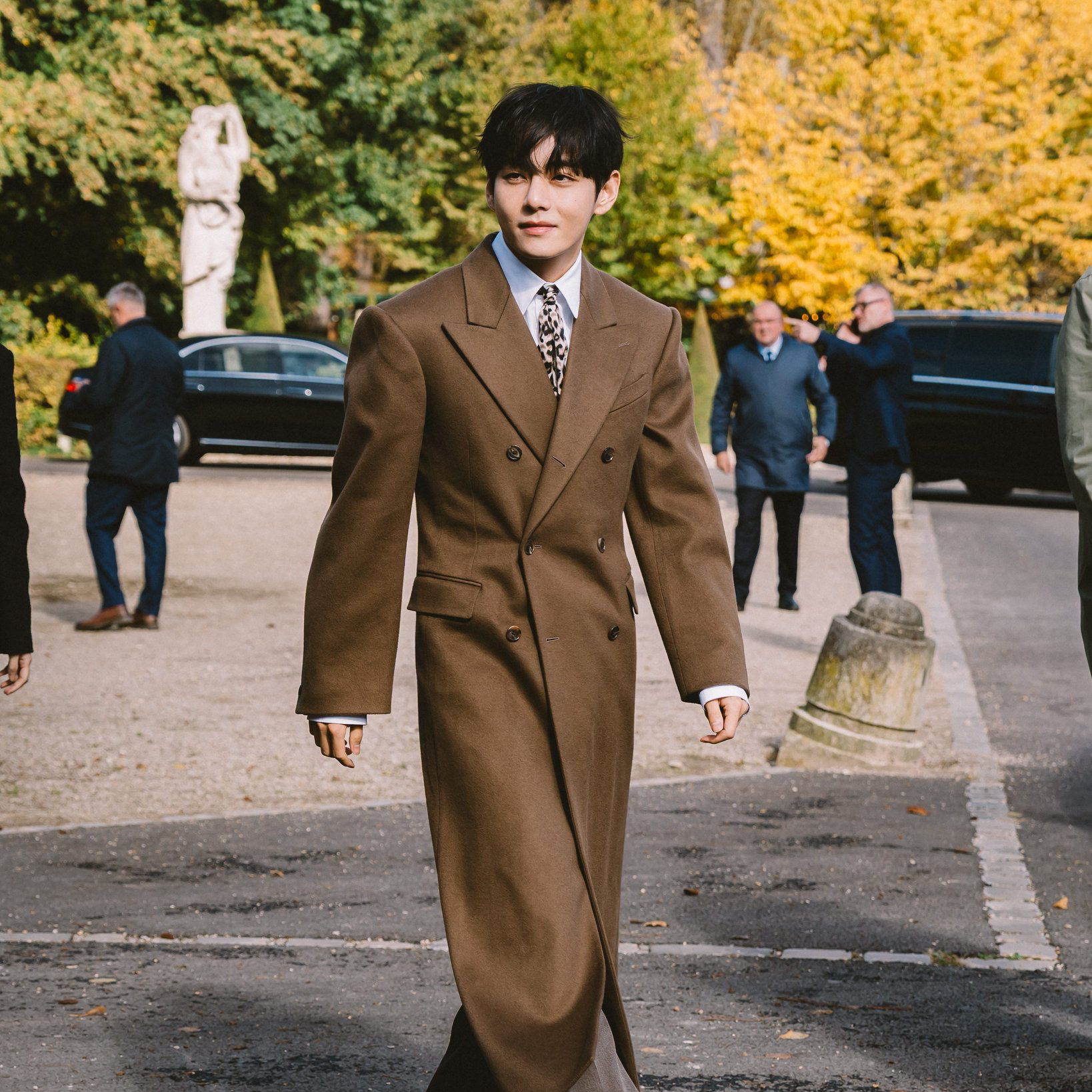 V (防弹少年团)的最新照片