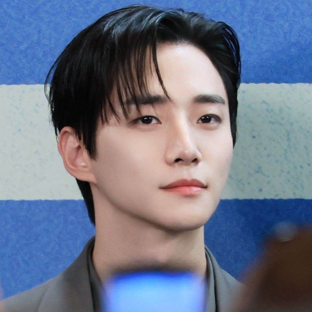 Recent activity shot of Junho (2PM)