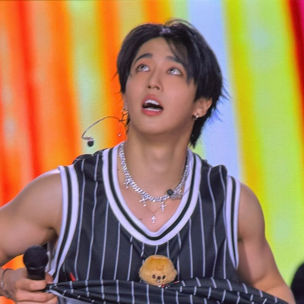 Latest photo of HAN (Stray Kids)