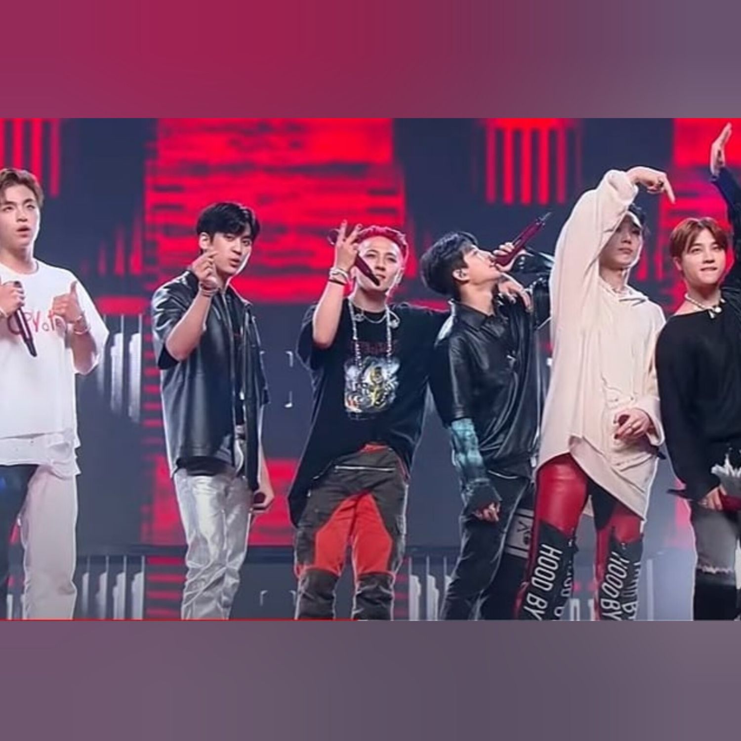 Latest photo of iKON