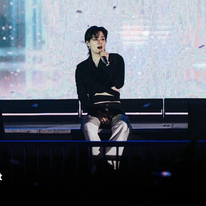 Behind-the-scenes cut of JAY B (GOT7)