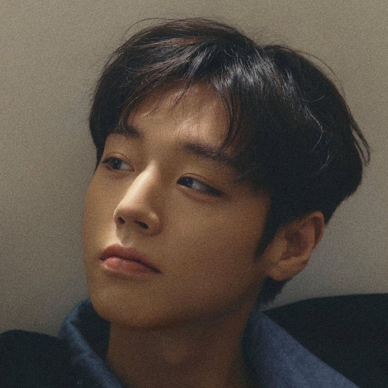 パク・ジフンの舞台裏ショット