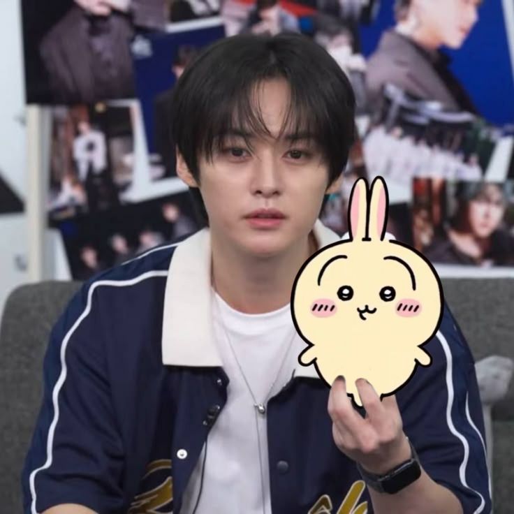 Recent activity shot of Lee Know (Stray Kids)