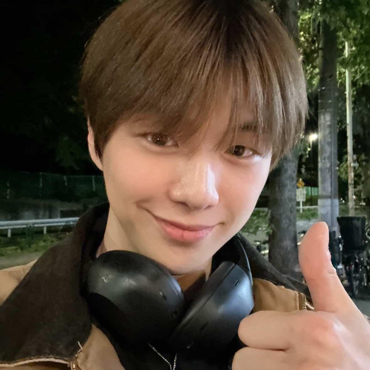 Recent activity shot of Kang Daniel