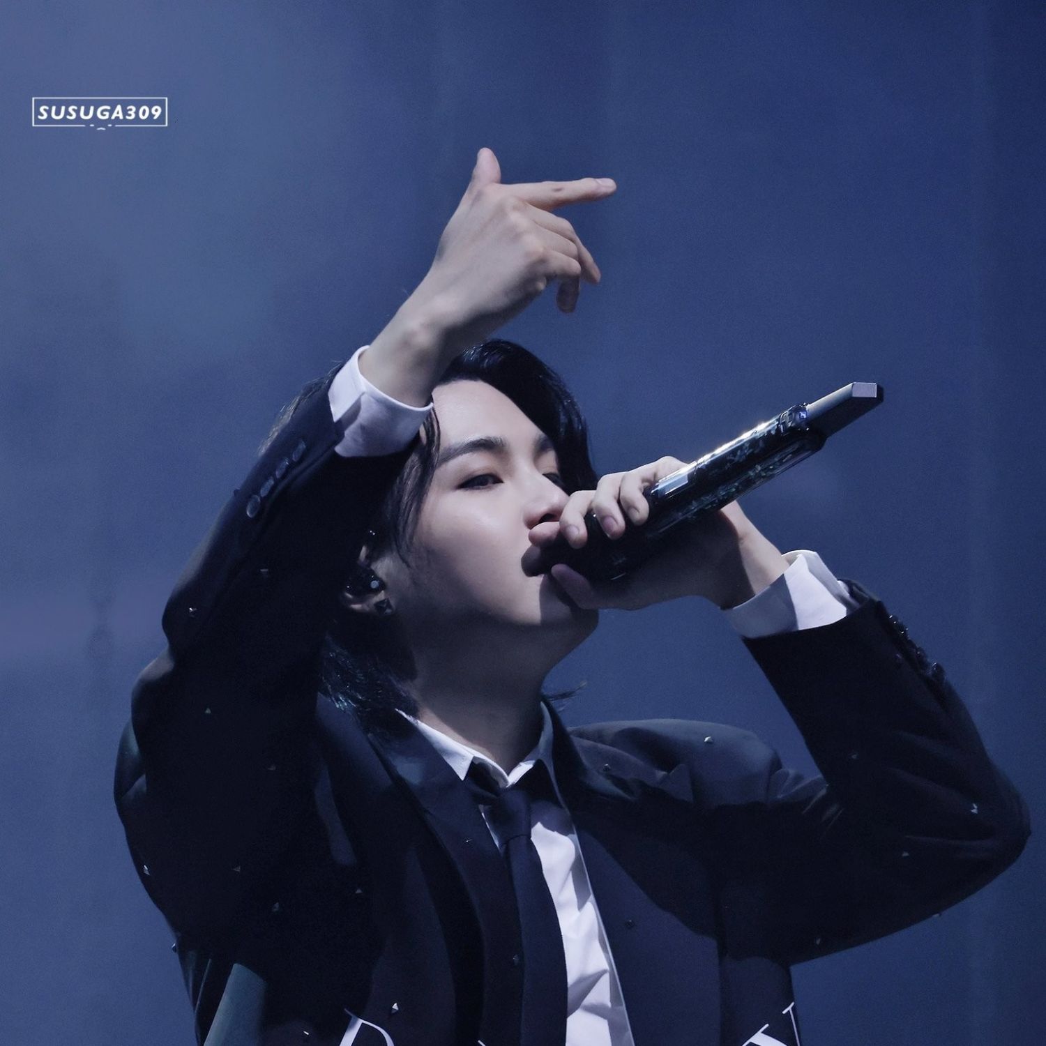 Latest photo of SUGA (BTS)