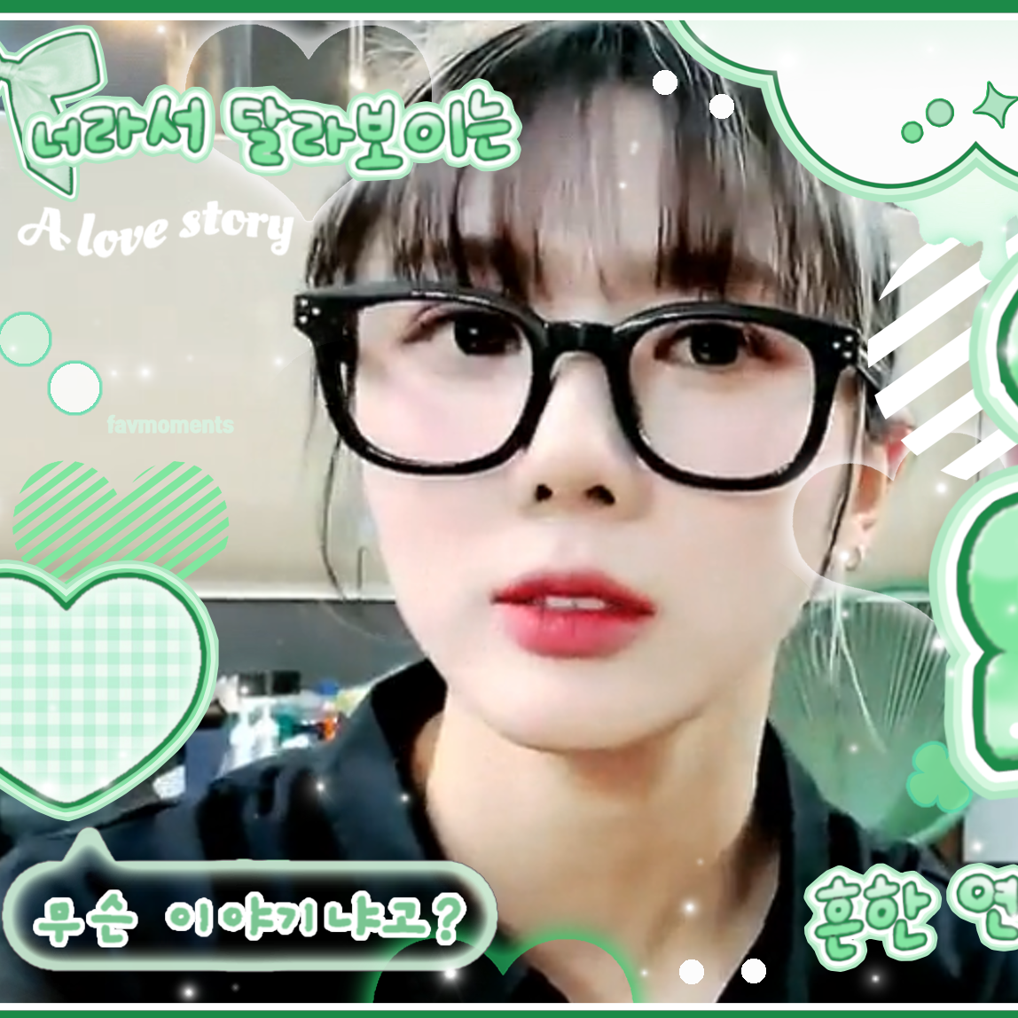 A moment captured by Yoohyeon (DREAMCATCHER)'s fan