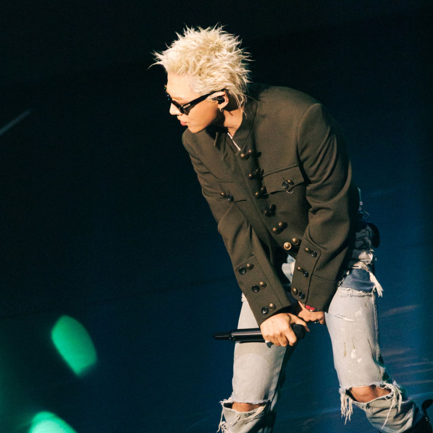 Behind-the-scenes cut of Taeyang (BIGBANG)