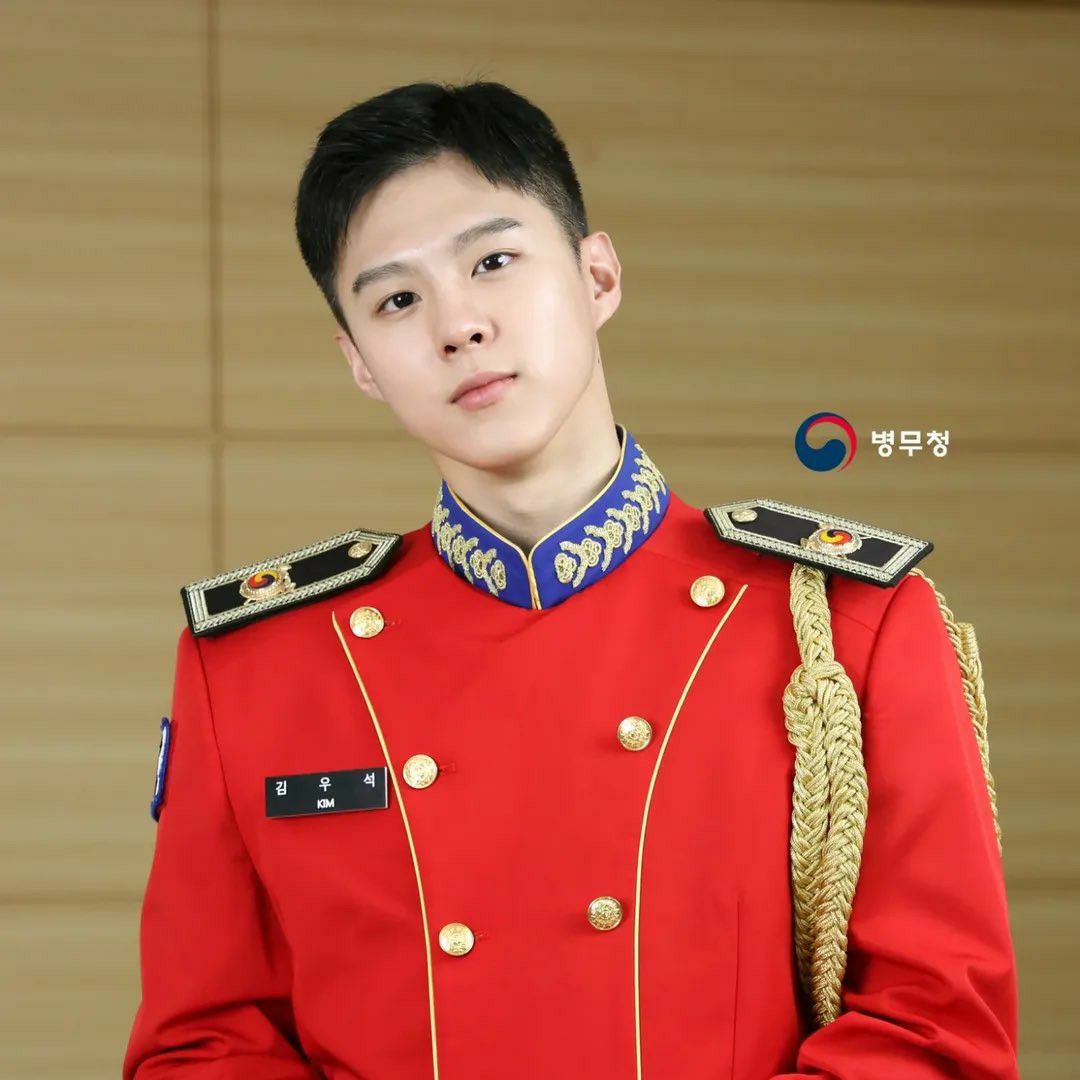 김우석의 비하인드 컷