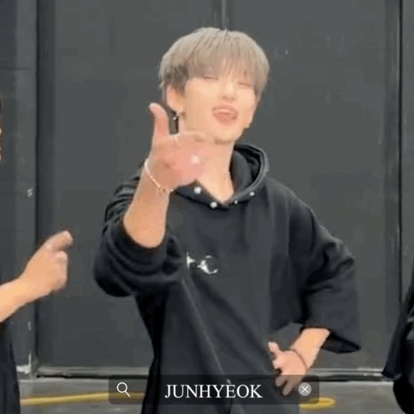 Signature photo of Junhyeok (n.SSign) capturing their charm