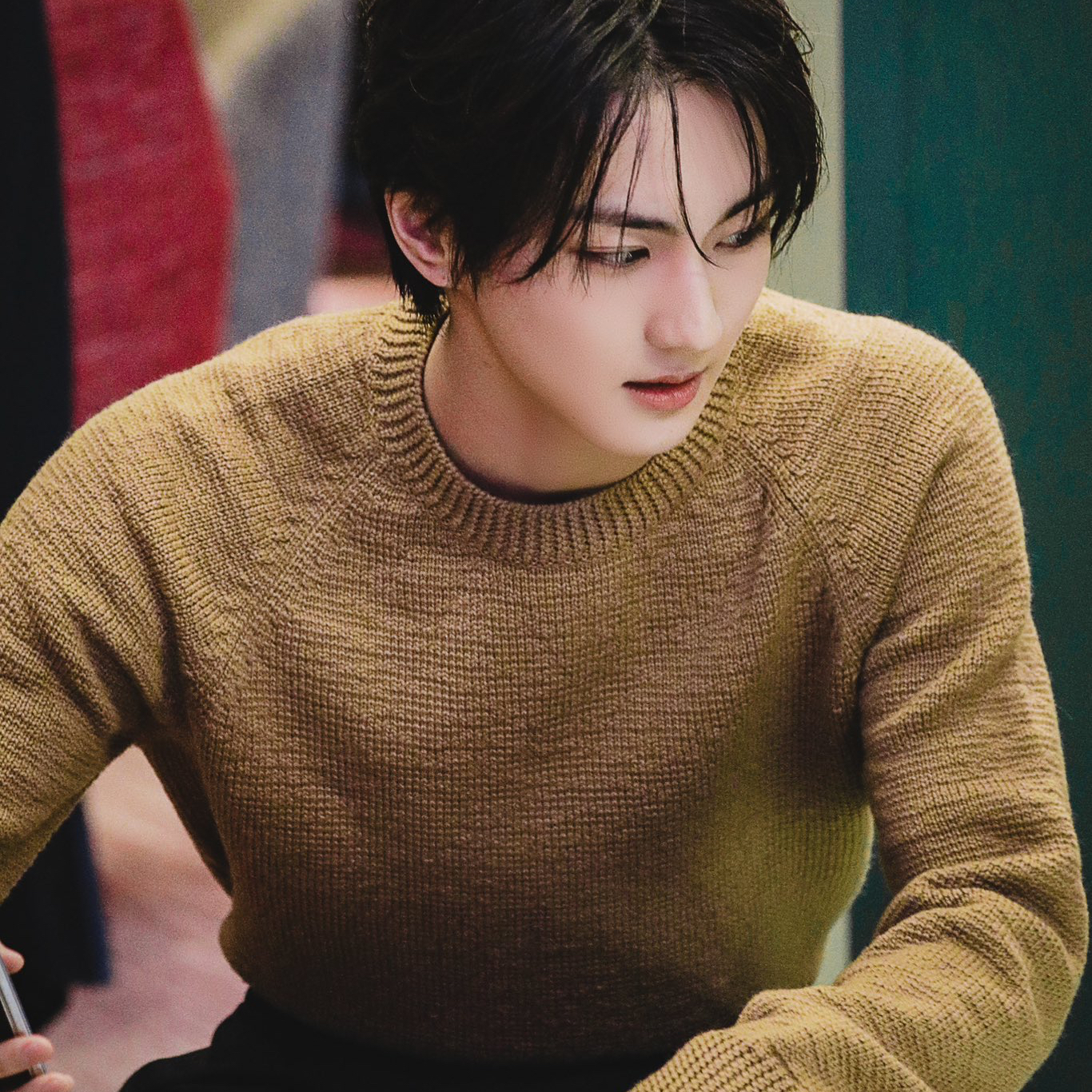 Behind-the-scenes cut of Jungwon (ENHYPEN)