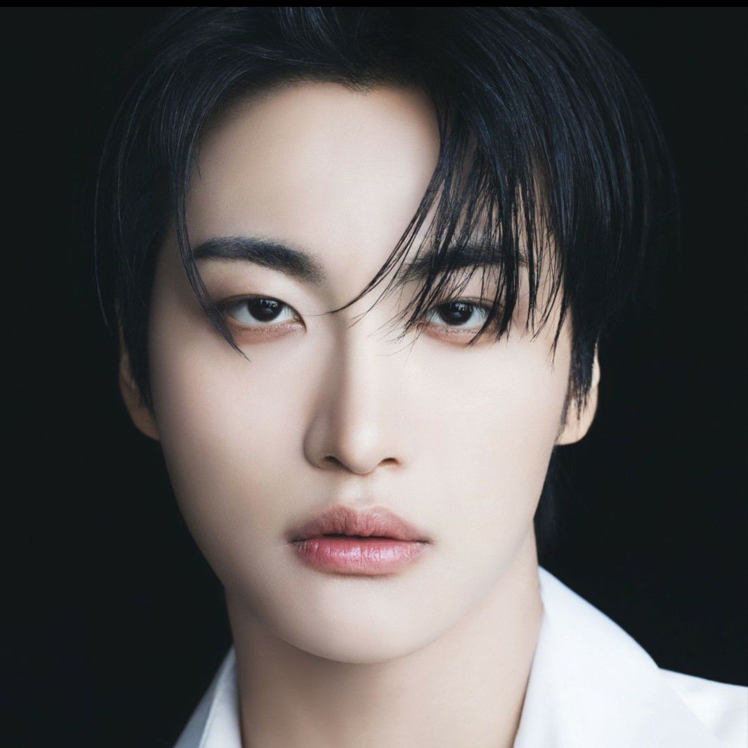 Recent activity shot of ATEEZ