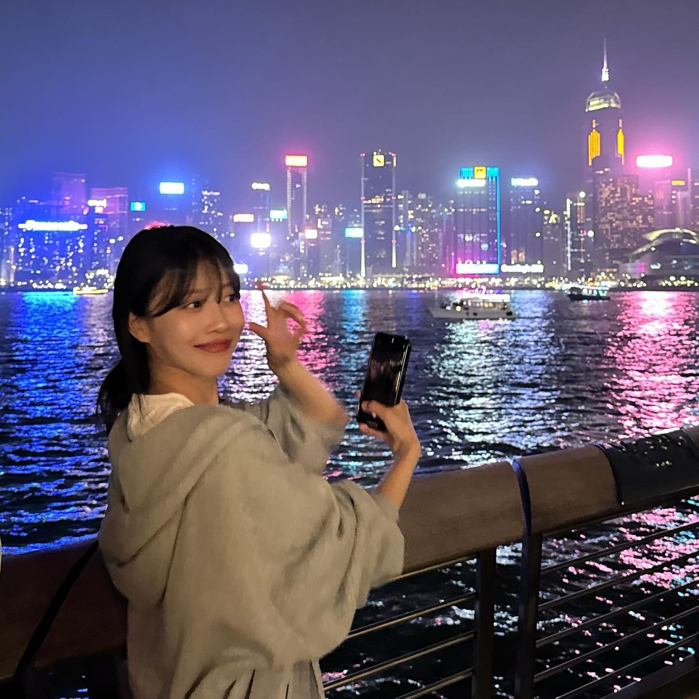 Recent activity shot of Lee Miju (Lovelyz)