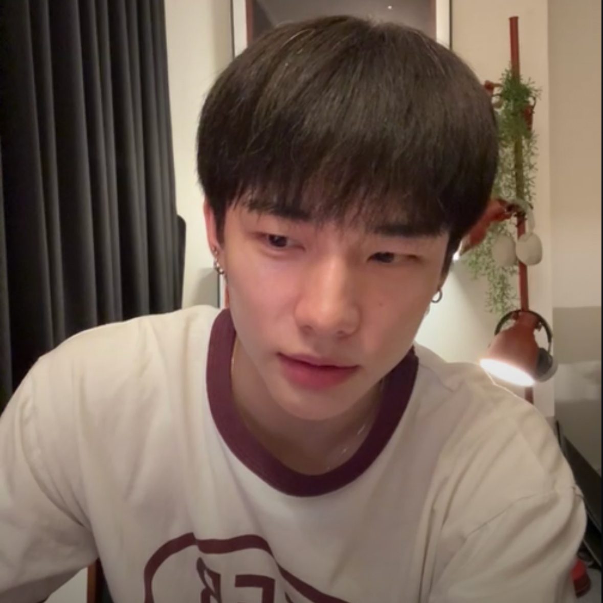 Latest photo of Hyunjin (Stray Kids)