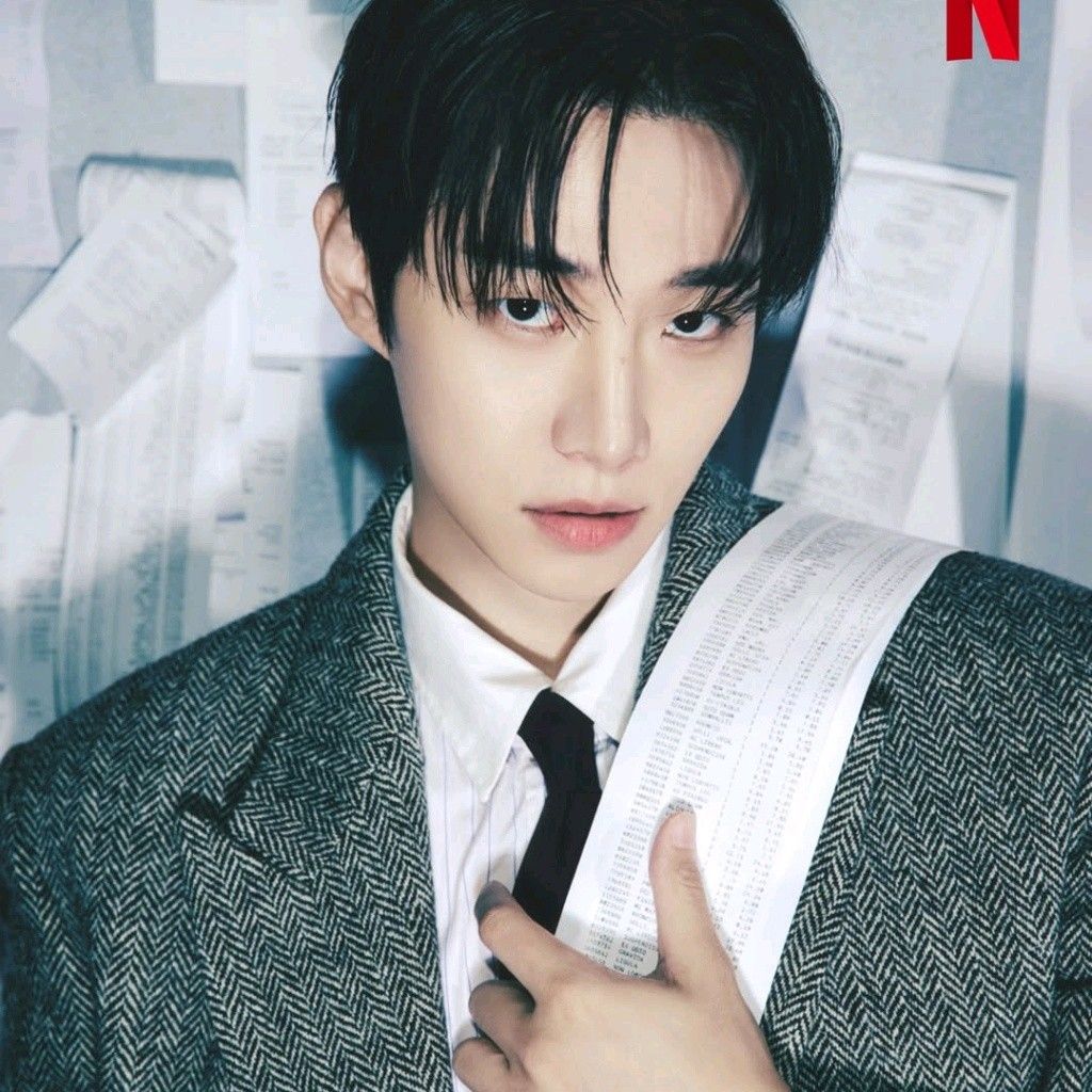 Latest photo of Junho (2PM)