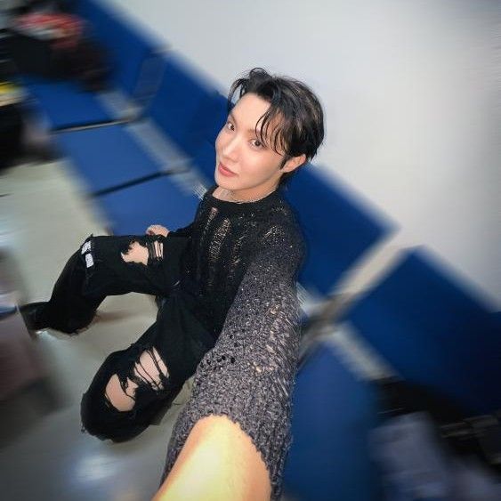 j-hope (BTS)の最新写真
