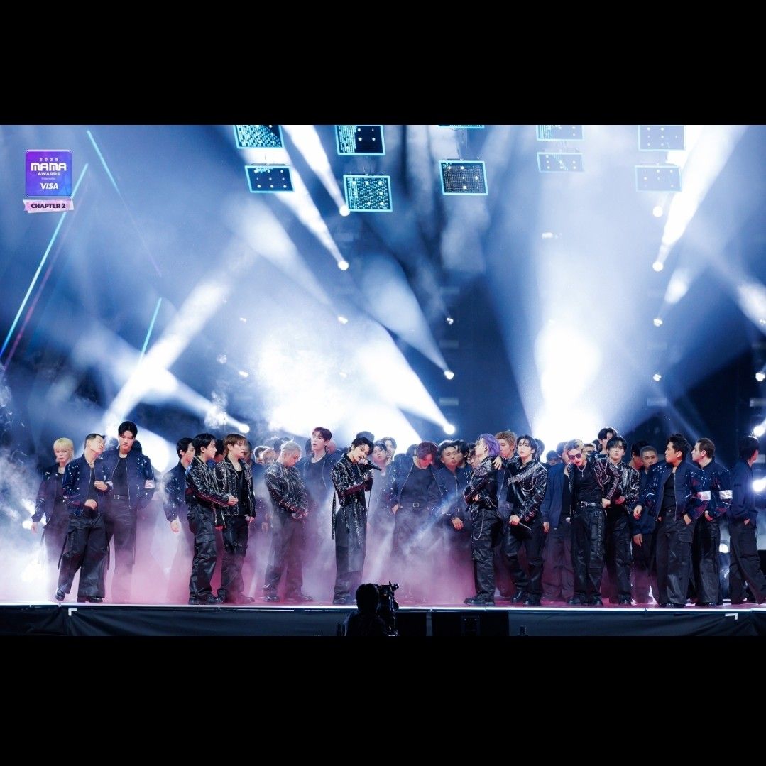 Stray Kids의 비하인드 컷