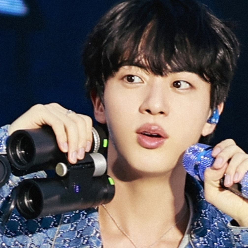 A moment captured by Jin (BTS)'s fan