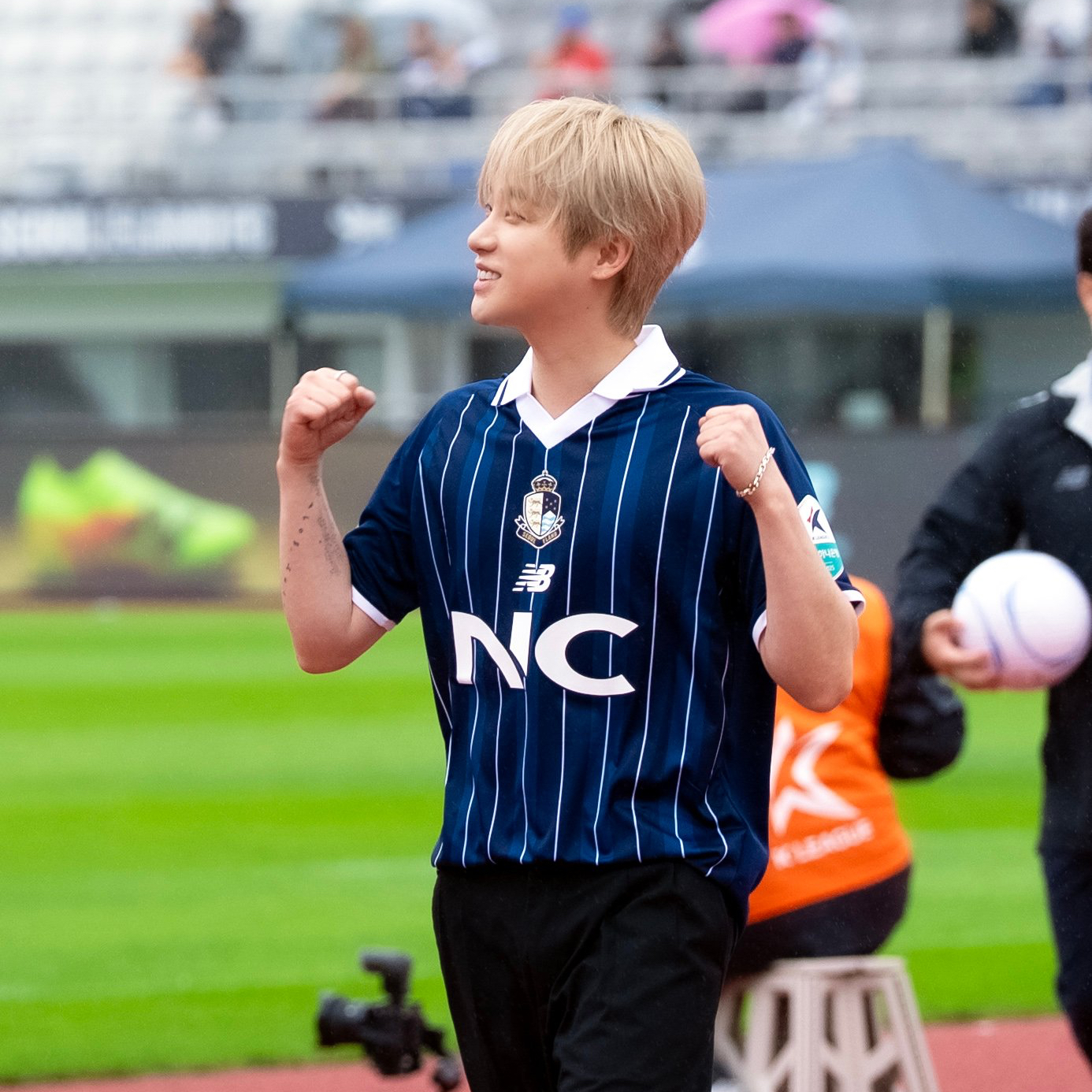 A moment captured by JAY (iKON)'s fan