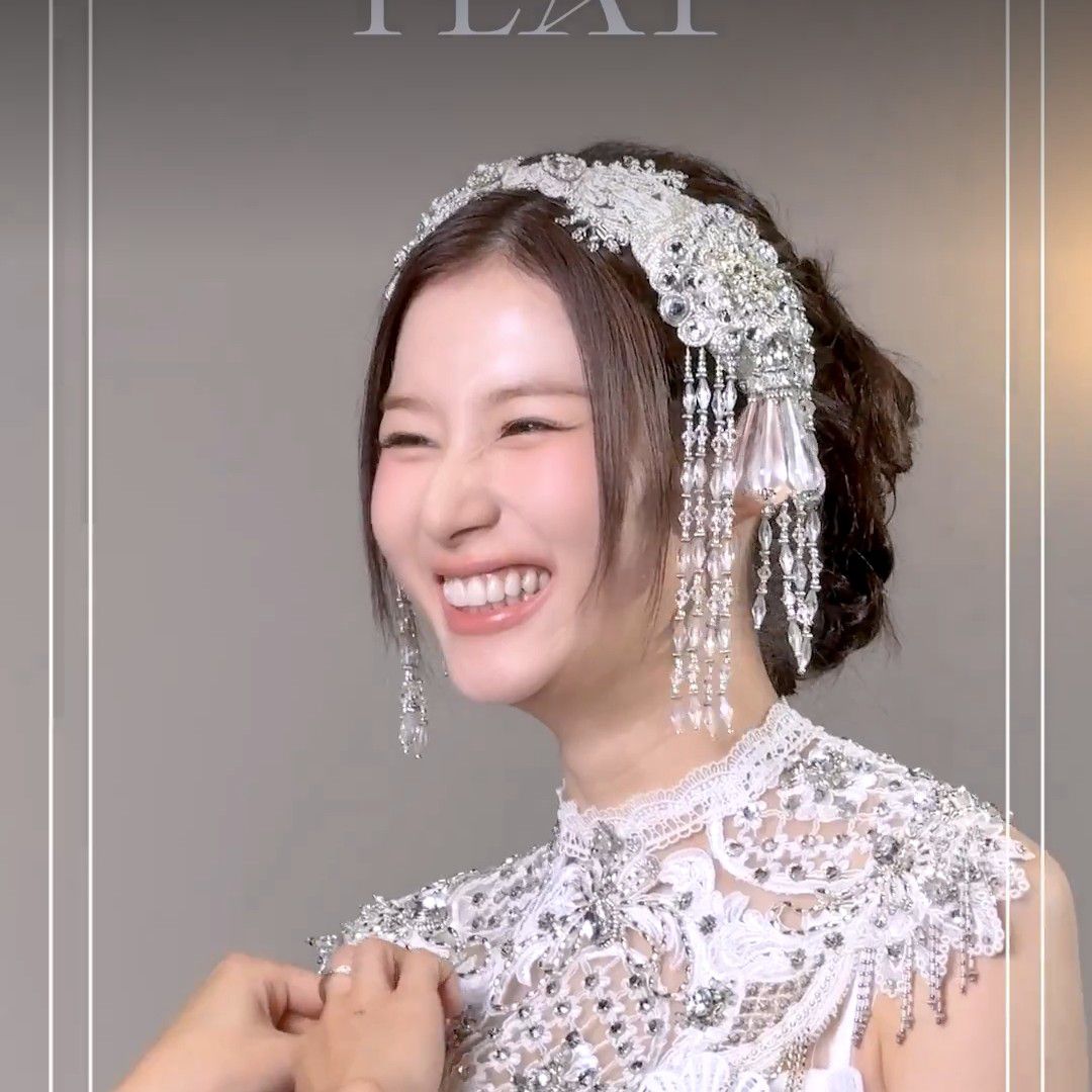 사나 (TWICE)의 비하인드 컷