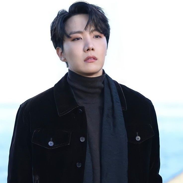 J-hope (防彈少年團)的幕後花絮