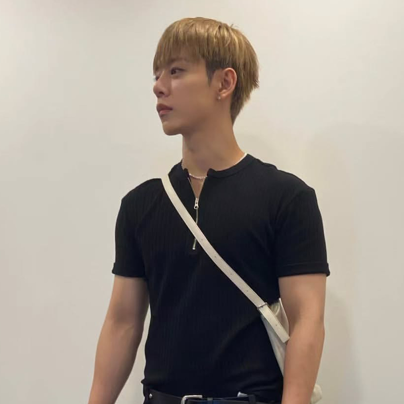 A moment captured by Daehyun (B.A.P)'s fan