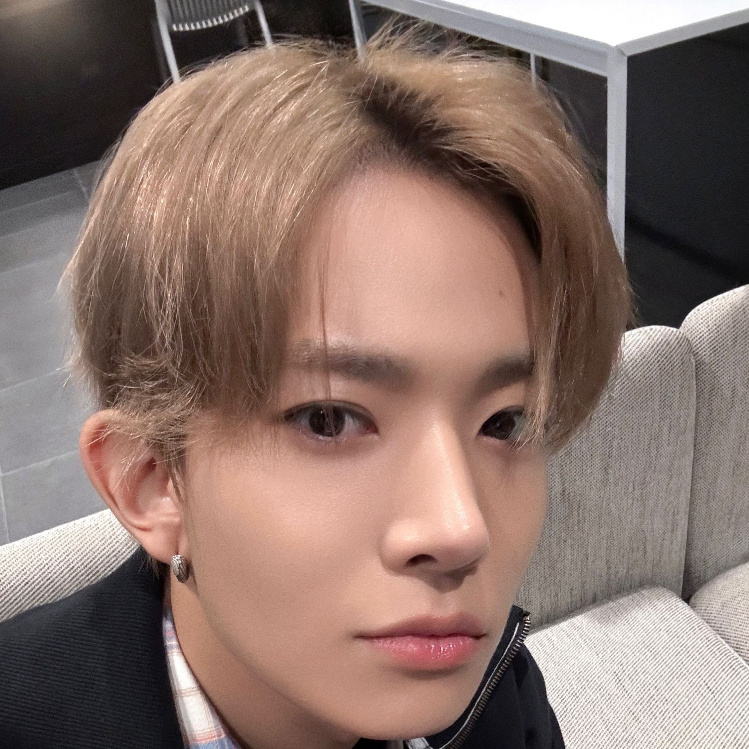 Foto terbaru Heeseung (ENHYPEN)