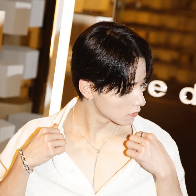 Recent activity shot of Sato Keigo (JO1)