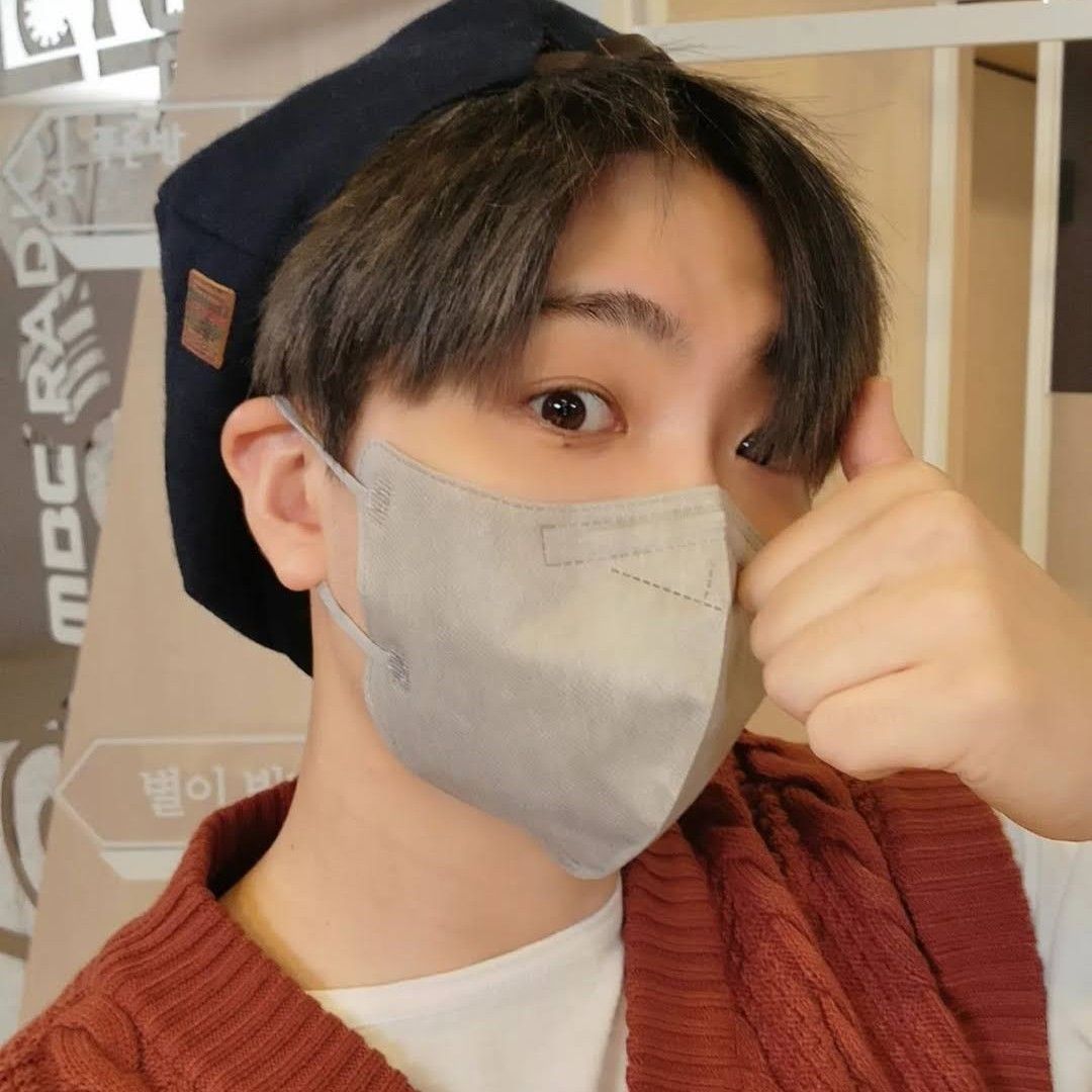 Potret di balik layar Youngjae (GOT7)