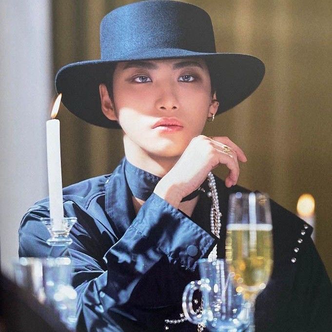 Behind-the-scenes cut of Seonghwa (ATEEZ)