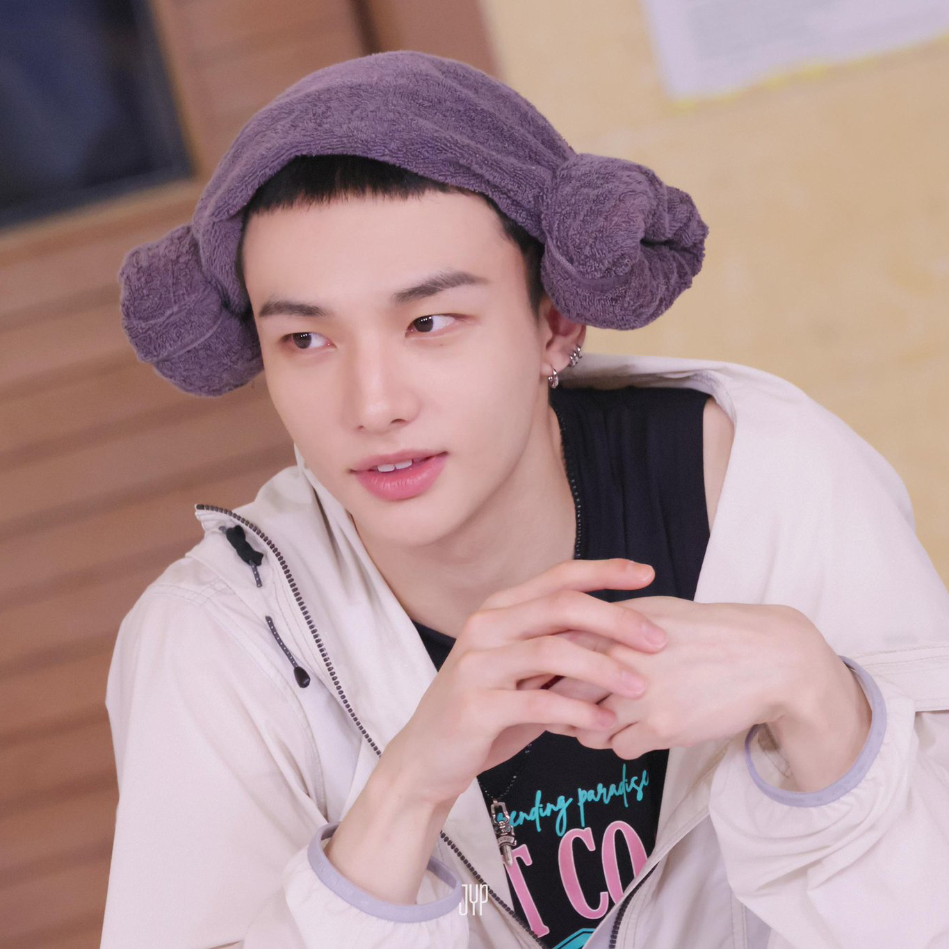 Behind-the-scenes cut of Hyunjin (Stray Kids)