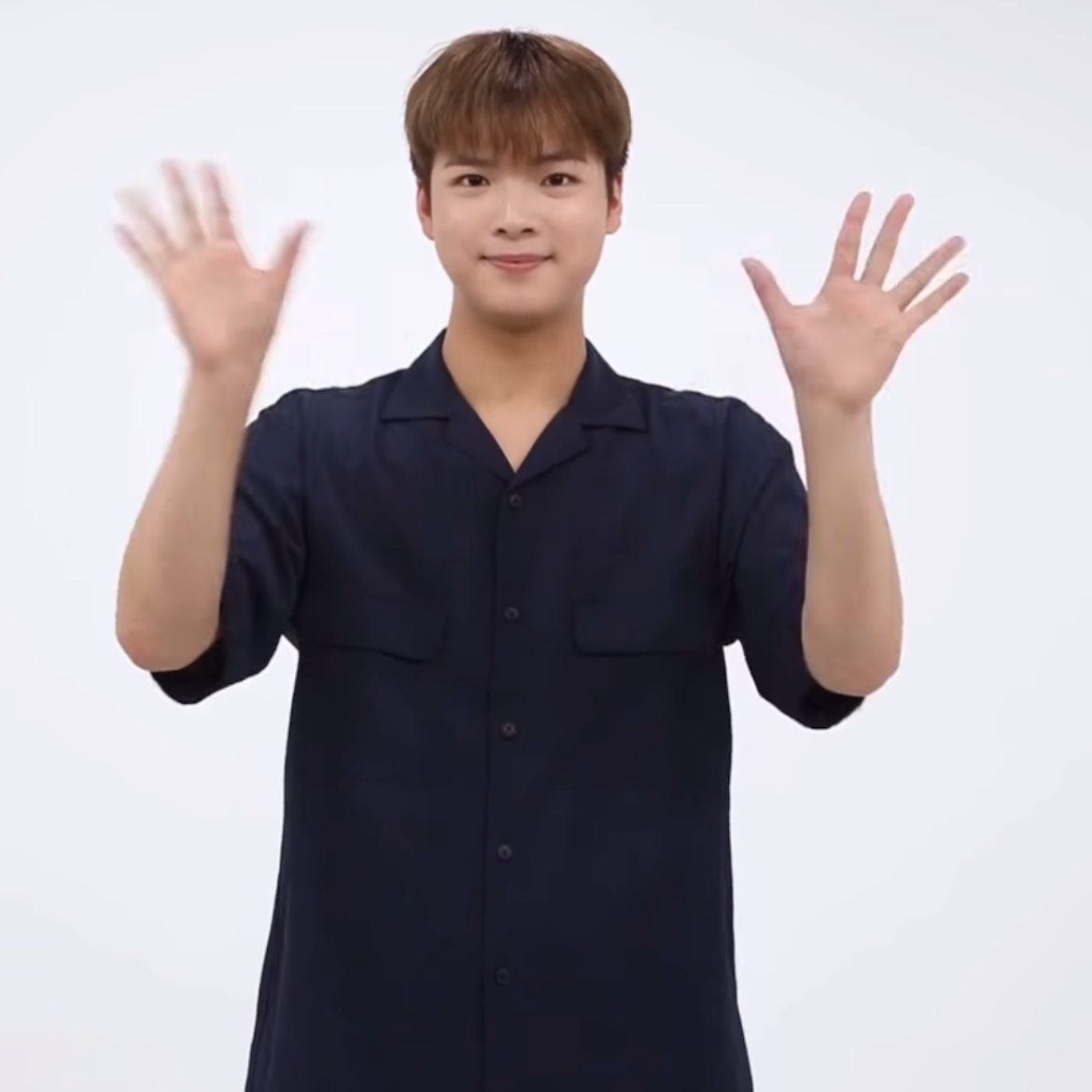 Behind-the-scenes cut of Choi JunSeong (GHOST9)
