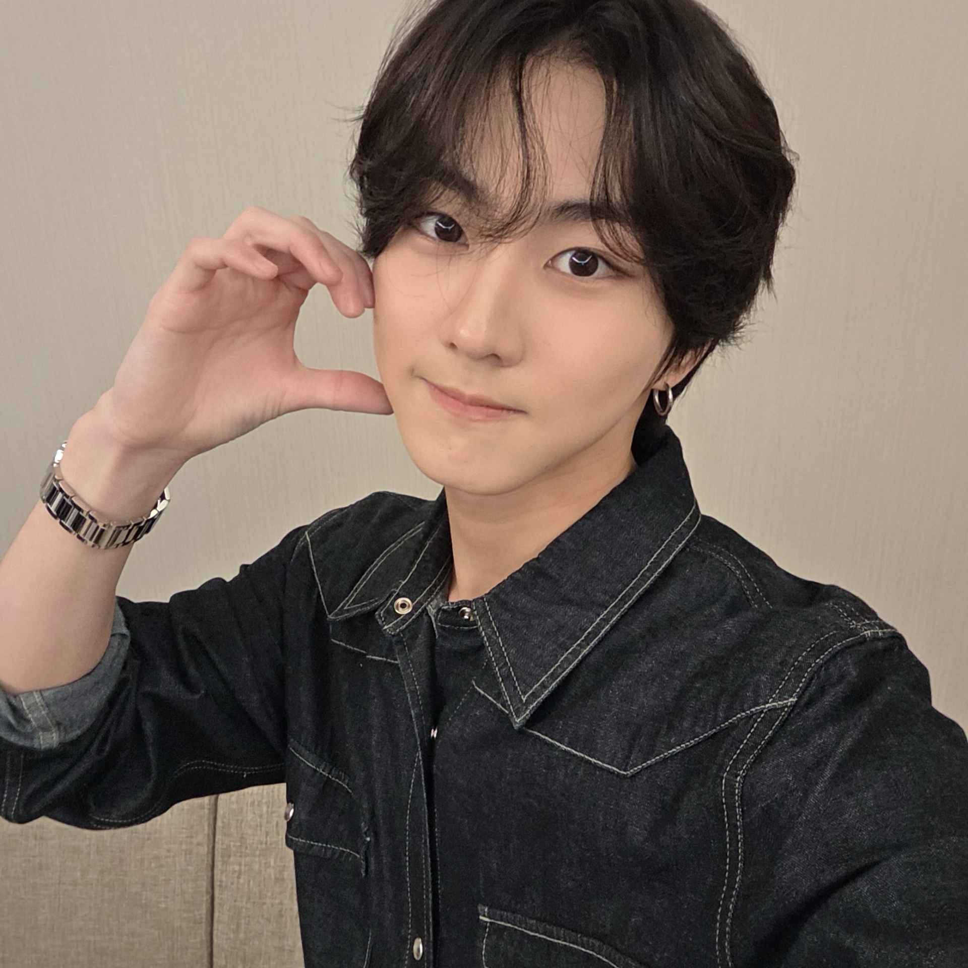 Recent activity shot of Jungwon (ENHYPEN)