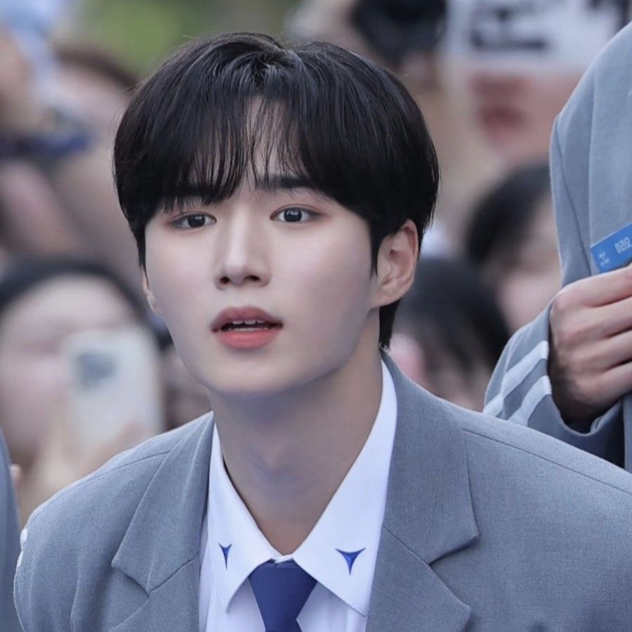 A moment captured by Kim Junseo (ALPHA DRIVE ONE)'s fan