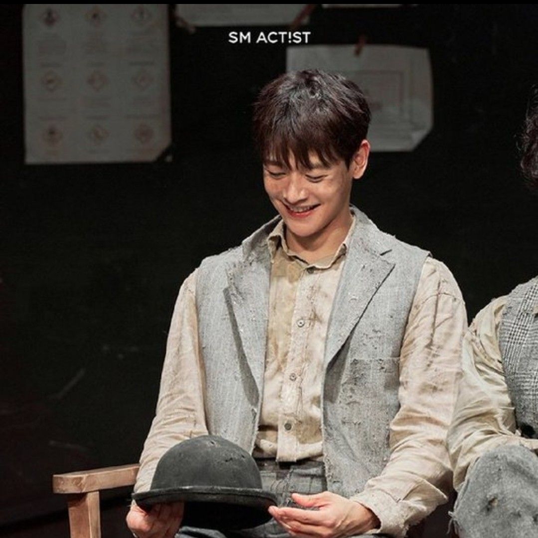 Latest photo of Minho (SHINee)