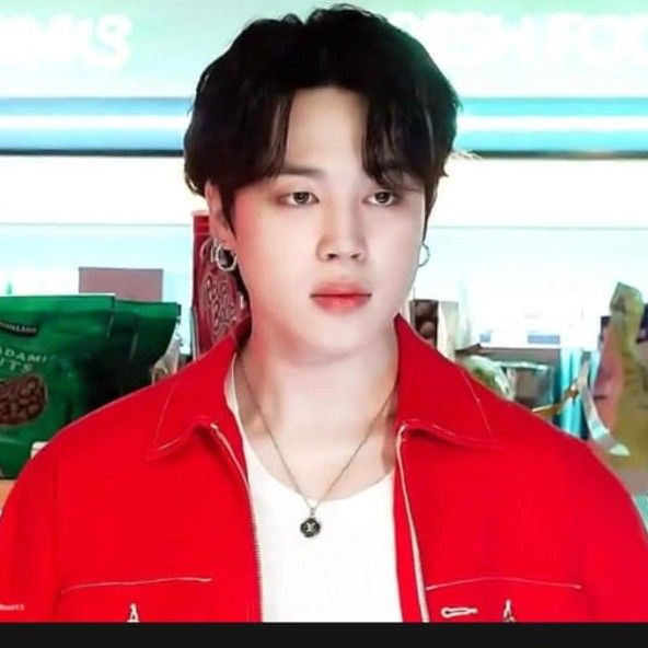 A moment captured by Jimin (BTS)'s fan