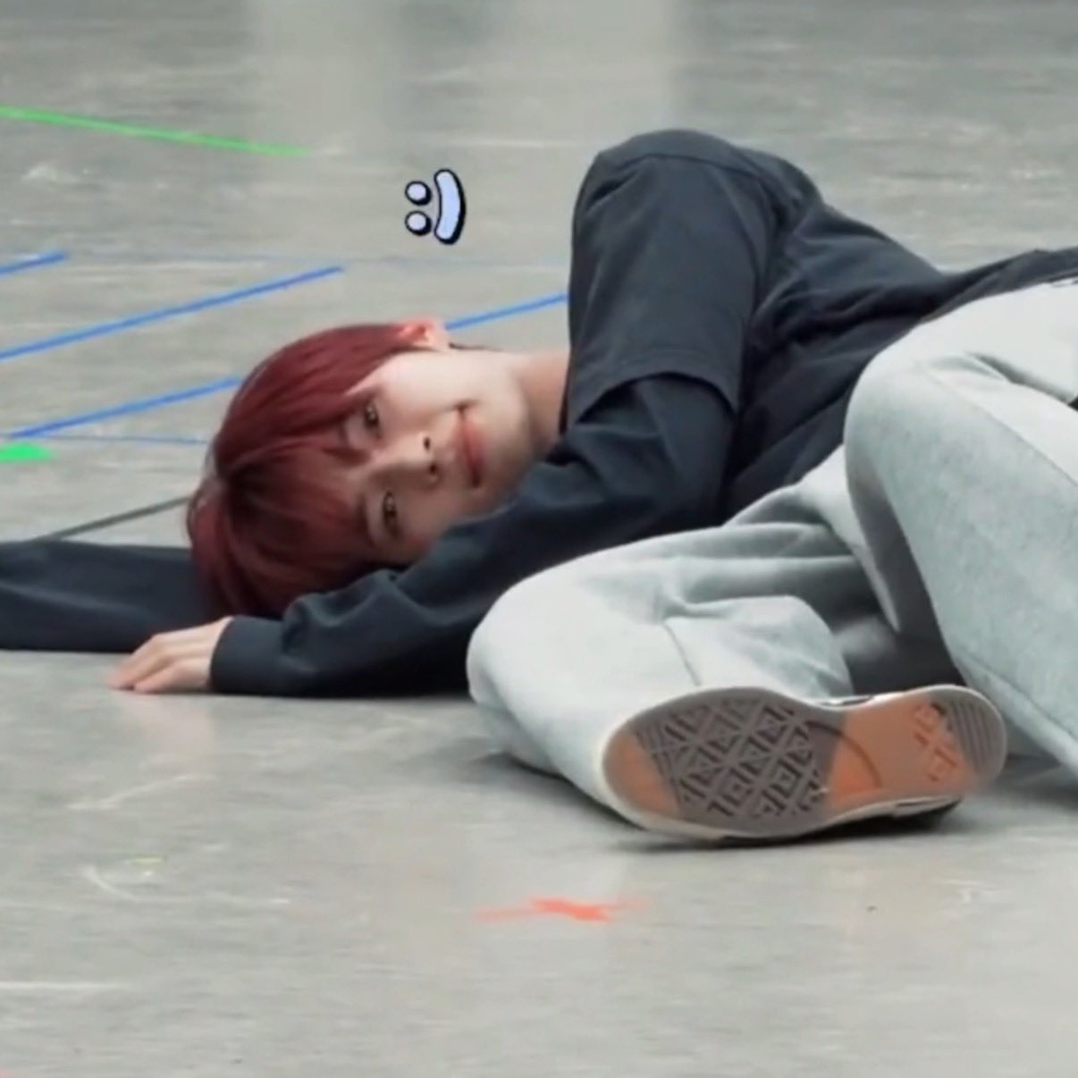 Recent activity shot of Sung Hanbin (ZEROBASEONE)