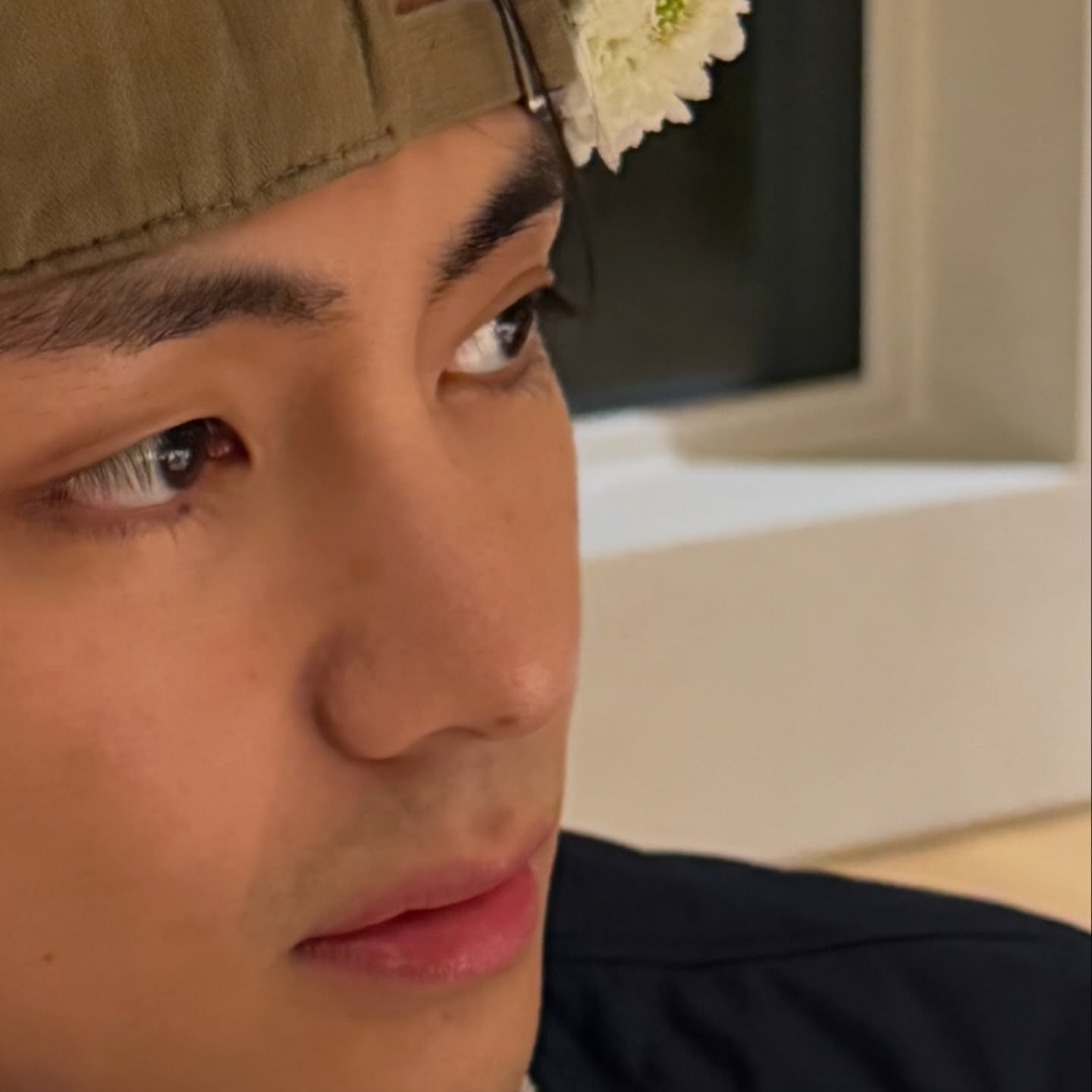 V (防彈少年團)的最新照片