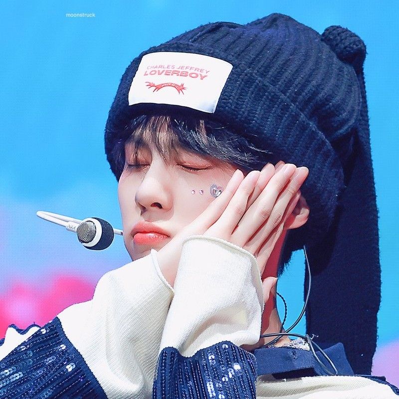 김우석의 비하인드 컷