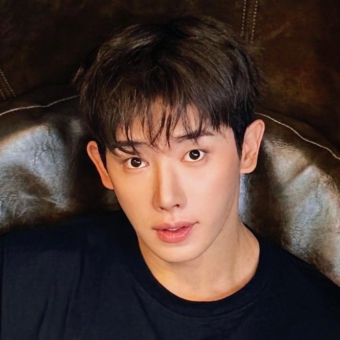 A moment captured by Wonho's fan