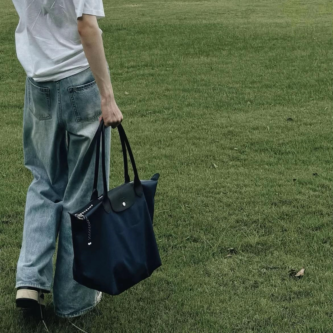 Recent activity shot of Aa (BUS)